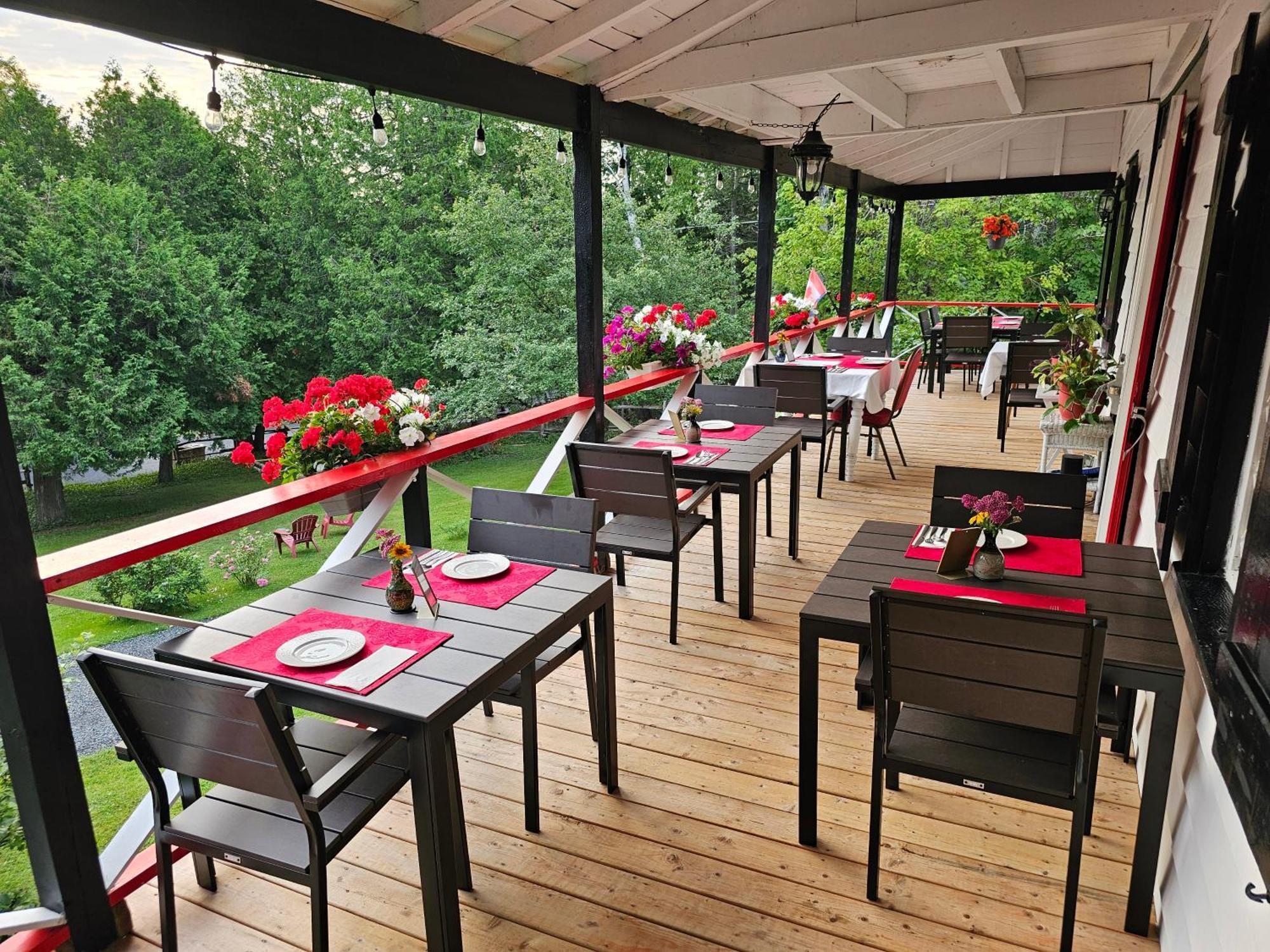 Auberge La Chatelaine La Malbaie Zewnętrze zdjęcie